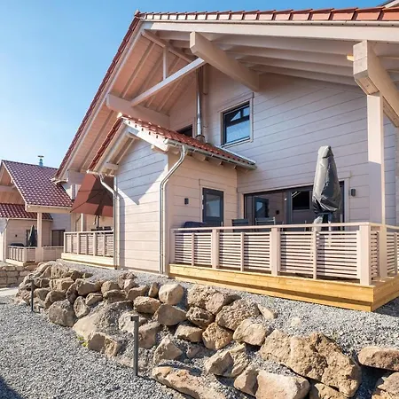 Bergwaldchalet Komfort بيت للعطل شيارك